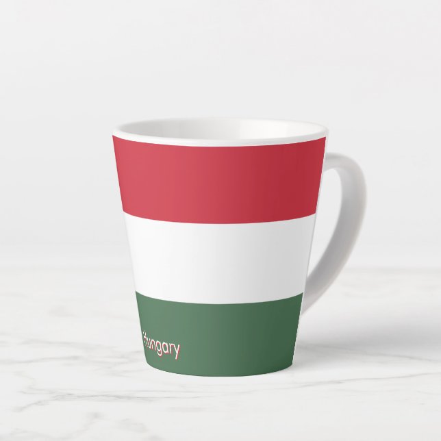 Caneca De Café Latte Bandeira da Hungria personalizada  (Ângulo direito)