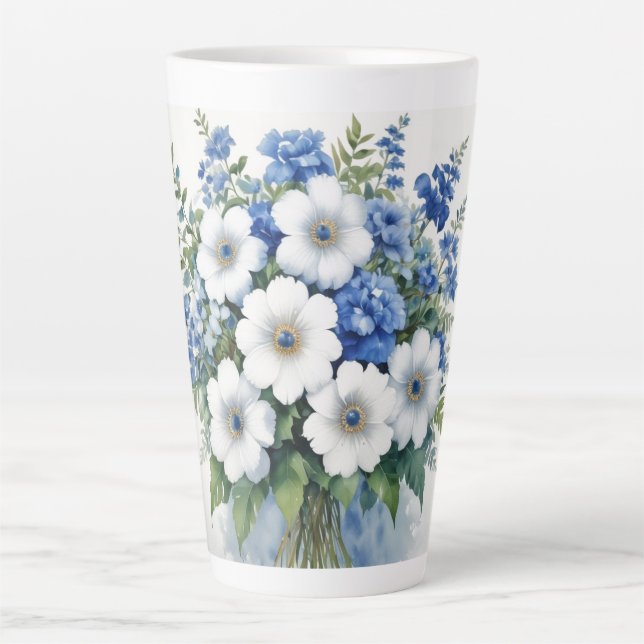 Caneca De Café Latte Bando de Flores de Aquarela Elegante (Frente)