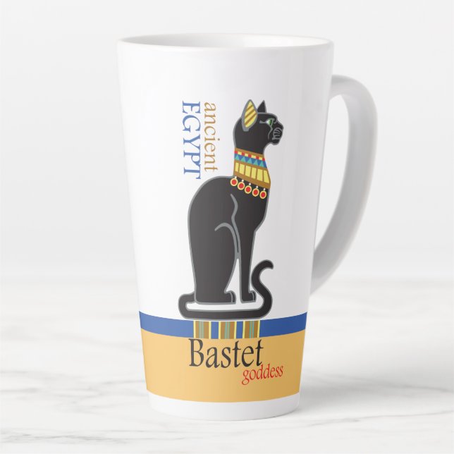 Caneca De Café Latte Bastet ou Bast. Deusa Egípcia Aciente (Ângulo direito)