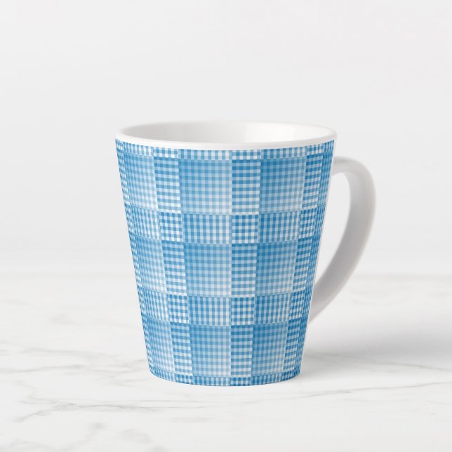 Caneca De Café Latte Blue White Checker Abstract Pattern (Ângulo direito)
