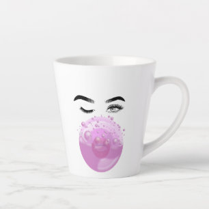 Caneca De Café Latte Bola de Goma Rosa sendo Soprada por uma Mulher