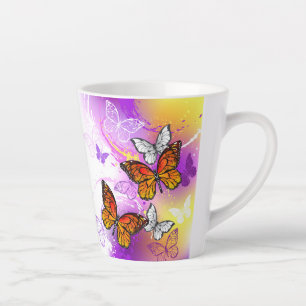 Caneca De Café Latte Borboletas Monarcas em Fundo Roxo