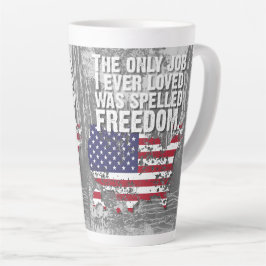 Caneca De Café Latte Caneca de Latte – Trabalho Liberdade