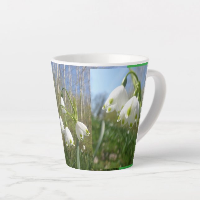 Caneca De Café Latte Caneca Summer Snowflakes & Blue Sky Latte (Ângulo direito)