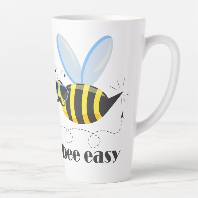 Caneca De Café Latte Caráter de abelha com óculos de sol do bigode Abel (Direita)