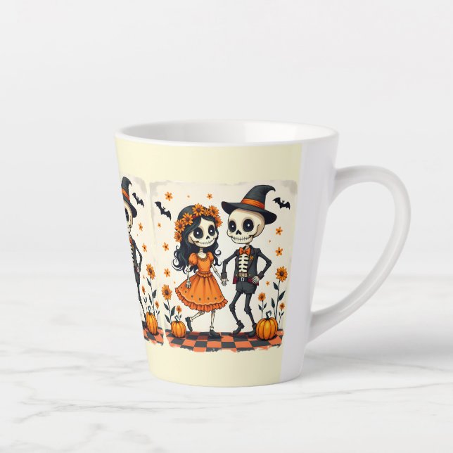 Caneca De Café Latte Casal de esqueleto de Dia das Bruxas em Laranja (Direita)