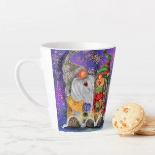 Caneca De Café Latte Casal Hugged Gnomos Cantando Feliz Canção De Nat