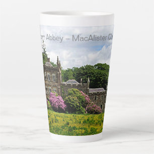 Caneca De Café Latte Castelo de Glenbarr Abbey, o único MacAlister Clan