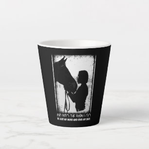 Caneca De Café Latte Cavalo E No Celeiro Eu Vou Ao Perder Da Minha Ment