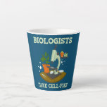 Caneca De Café Latte Celifica Engraçado I Heart Love Science Biology<br><div class="desc">É Engraçado Que Eu Adoro O Professor De Biologia Da Ciência Dão Presente. Presente perfeito para seu pai, mãe, pai, homens, mulheres, amigos e familiares no Dia de Ação de Graças, Dia de Natal, Dia de as mães, Dia de os pais, 4 de julho de 1776 Dia Independente, Dia dos...</div>