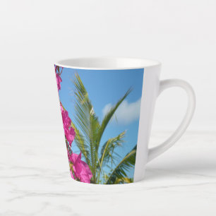 Caneca De Café Latte Cena da Natureza Tropical de Bougainvillea e Palm 