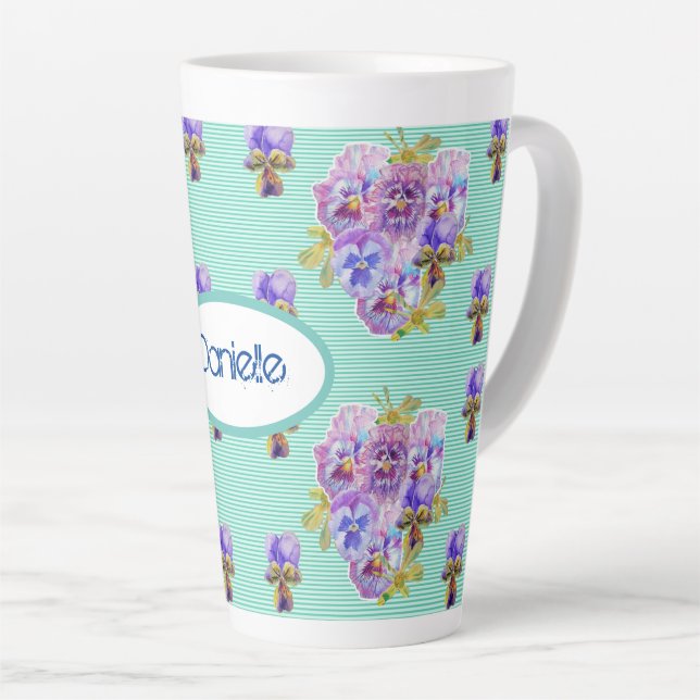 Caneca De Café Latte Chique Turquoise Aqua Pansy floral Latte Mug (Ângulo direito)