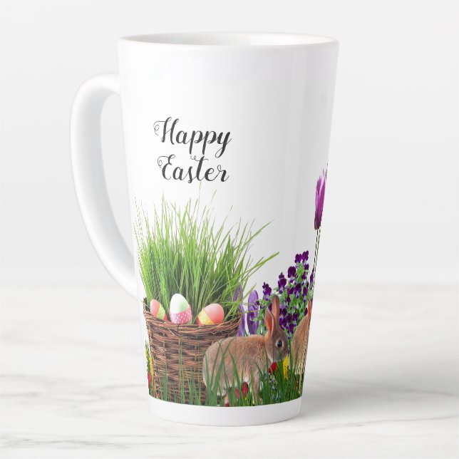 Caneca De Café Latte Coelho da Páscoa Feliz no Jardim de Tulipas  (Ângulo esquerdo)