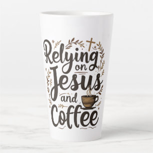 Caneca De Café Latte Confiando em Jesus e Cafeine Lover