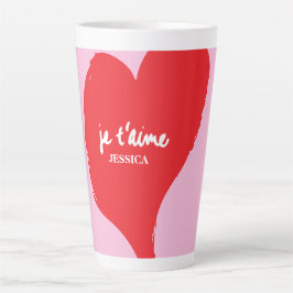 Caneca De Café Latte Coração vermelha com je t’aime-text sobre fundo ro