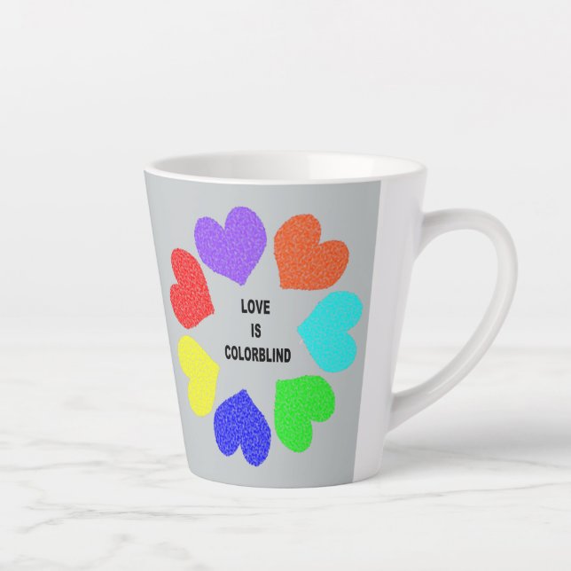 Caneca De Café Latte Corações Arco-Íris com Amor Interracial (Direita)