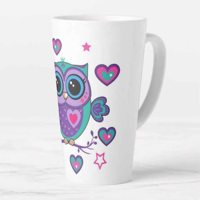 Caneca De Café Latte Coruja com corações (Ângulo direito)