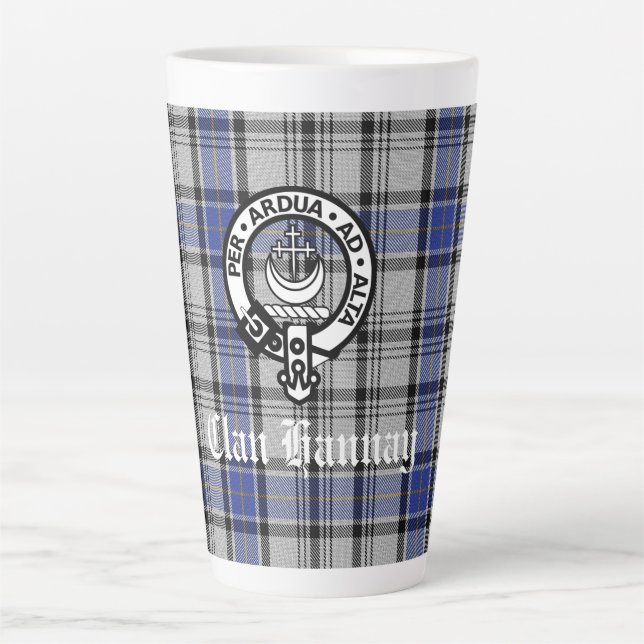 Caneca De Café Latte Crachá de Clan Hannay Crest escocês e personalizad (Frente)