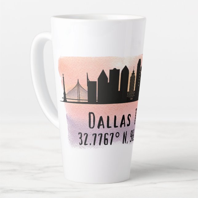 Caneca De Café Latte Dallas TX Skyline Latitude e Longitude (Ângulo esquerdo)