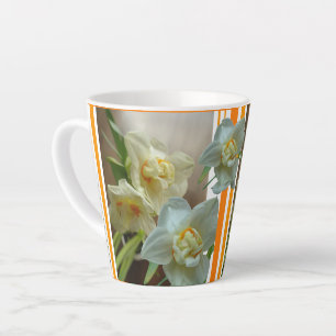 Caneca De Café Latte Design de Daffodils de Coroa Latte Mug