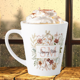 Caneca De Café Latte Elegant Monogram Watercolor Fall Wildflower Floral