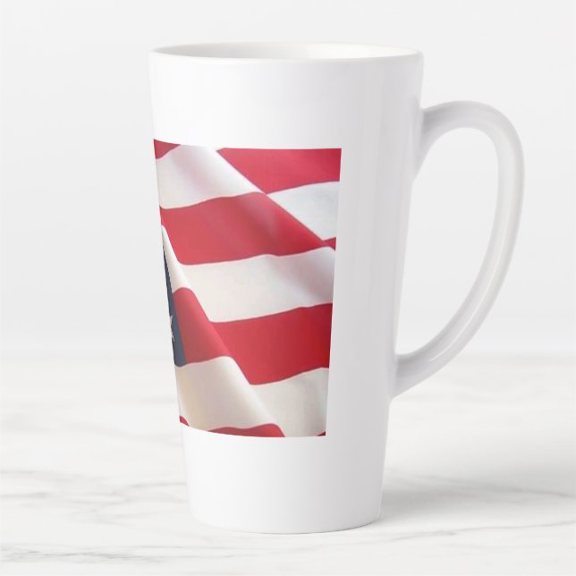 Caneca De Café Latte Estrelas e Stripes Negros - Arte de Bandeira dos E (Direita)