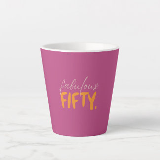 Caneca De Café Latte Fabulous Fifty Pink and Orange Typography