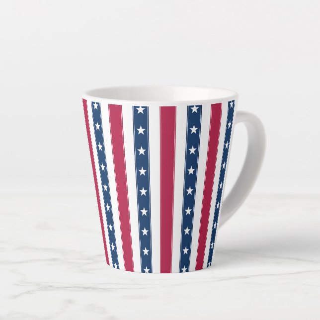 Caneca De Café Latte Faixas Verticais com Estrelas Patrióticas (Ângulo direito)