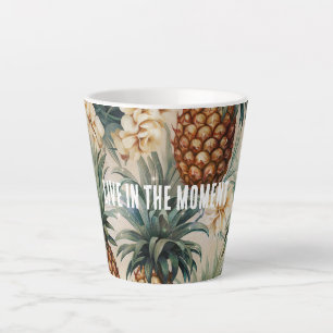 Caneca De Café Latte Floral de Abacaxis Tropicais