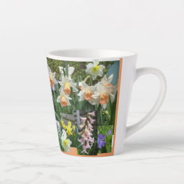 Caneca De Café Latte Flores de primavera Colidem Lata Latte