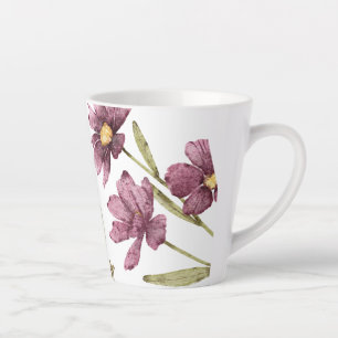 Caneca De Café Latte Flores Selvagens Roxas, ilustradas com bonito mão