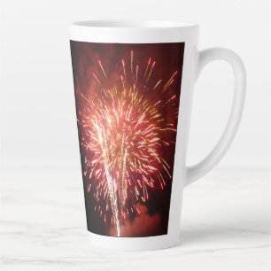 Caneca De Café Latte Fogos de Artifício Vermelhos, Brancos e Azuis II P