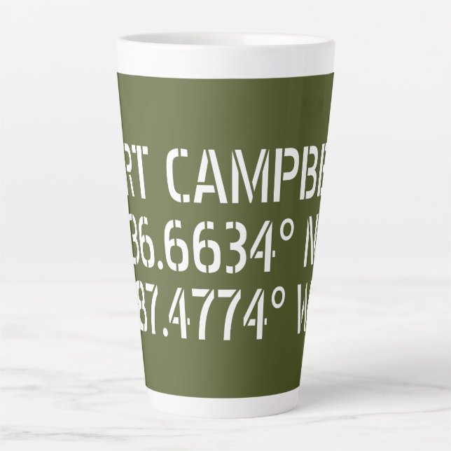 Caneca De Café Latte Fort Campbell Latitude Longitude (Frente)