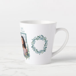Caneca De Café Latte Foto da família eucalyptus greenery White name