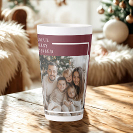 Caneca De Café Latte Foto de Natal Alegre e Abencoado 