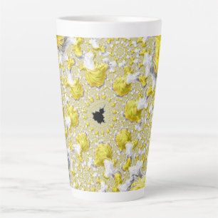 Caneca De Café Latte Fractal Dourado abstrato