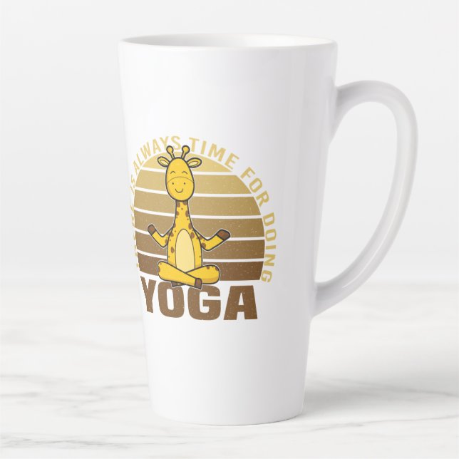 Caneca De Café Latte Funny cute giraffe doing yoga. funny yoga poses (Direita)