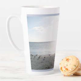 Caneca De Café Latte Glória Do Sol Na Praia