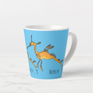 Caneca De Café Latte Imagem de desenho animado de seadragão fraco