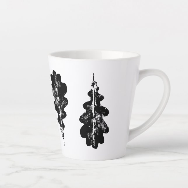 Caneca De Café Latte Impressão de folha de carvalho preto e branco (Direita)
