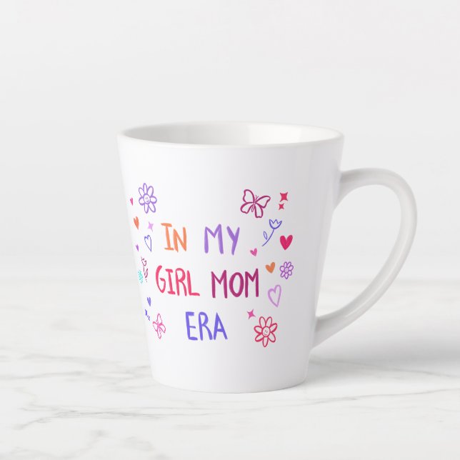 Caneca De Café Latte  in my girl mom era CRAYON  (Direita)