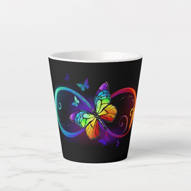 Caneca De Café Latte Infinidade vibrante com borboleta arco-íris a pret (Frente)