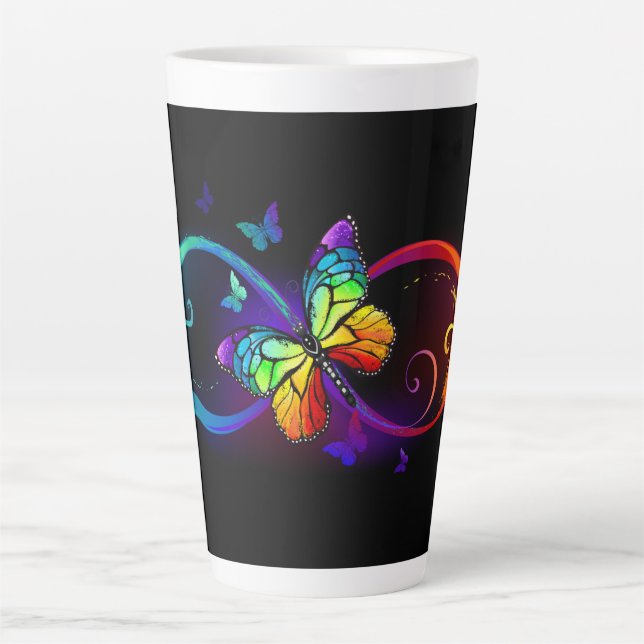 Caneca De Café Latte Infinidade vibrante com borboleta arco-íris a pret (Frente)