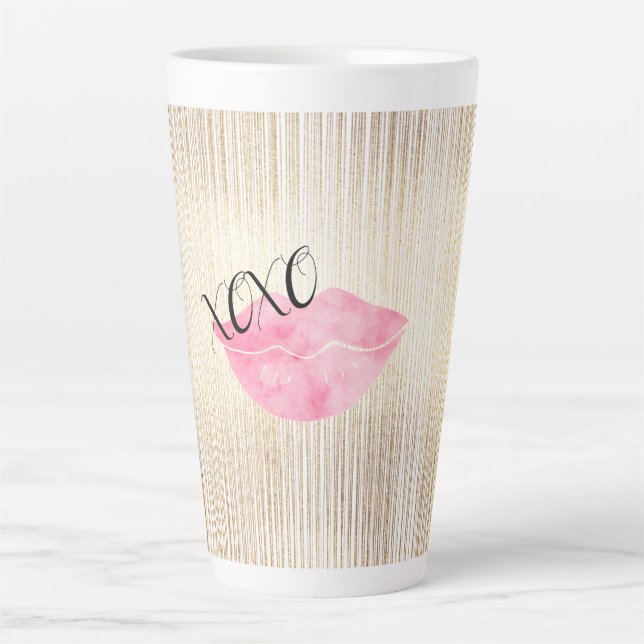 Caneca De Café Latte Lábios de Aquarela Rosa XOXO (Frente)