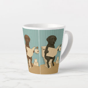 Caneca De Café Latte Labrador Lendo Jornais sobre Banheiro
