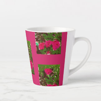Caneca De Café Latte Leito de Rosas