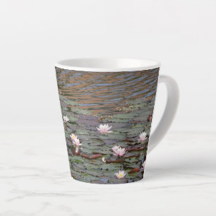 Caneca De Café Latte Lílias de água lindas lama lata