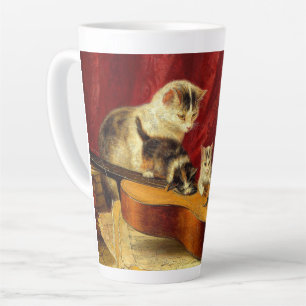 Caneca De Café Latte Mãe Gato e Gatinhos Brincando com Violão