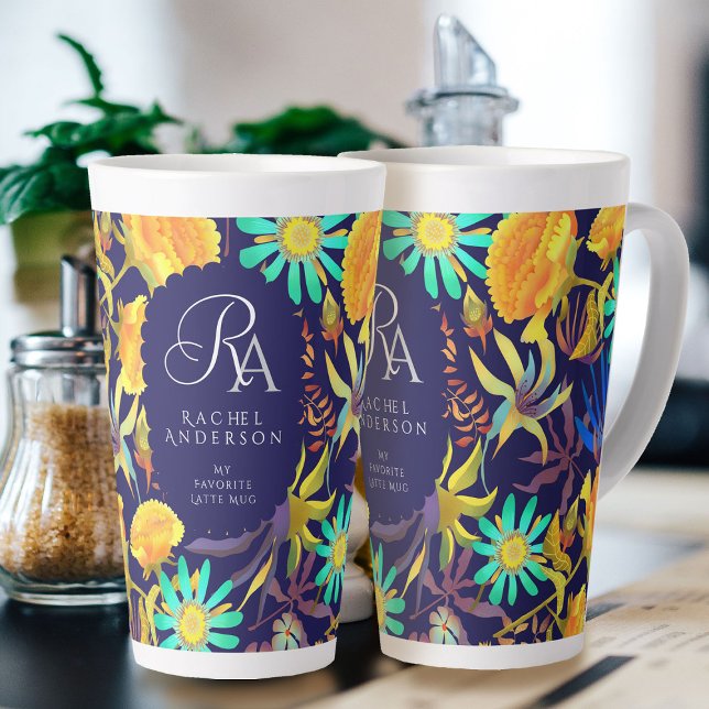 Caneca De Café Latte Marinho De Monograma Multifloral Bloqueado (Blooming Mystical Floral Monogram Navy Latte Mug. )