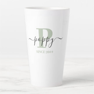 Caneca De Café Latte Molho Elegante Monograma Verde Prateado